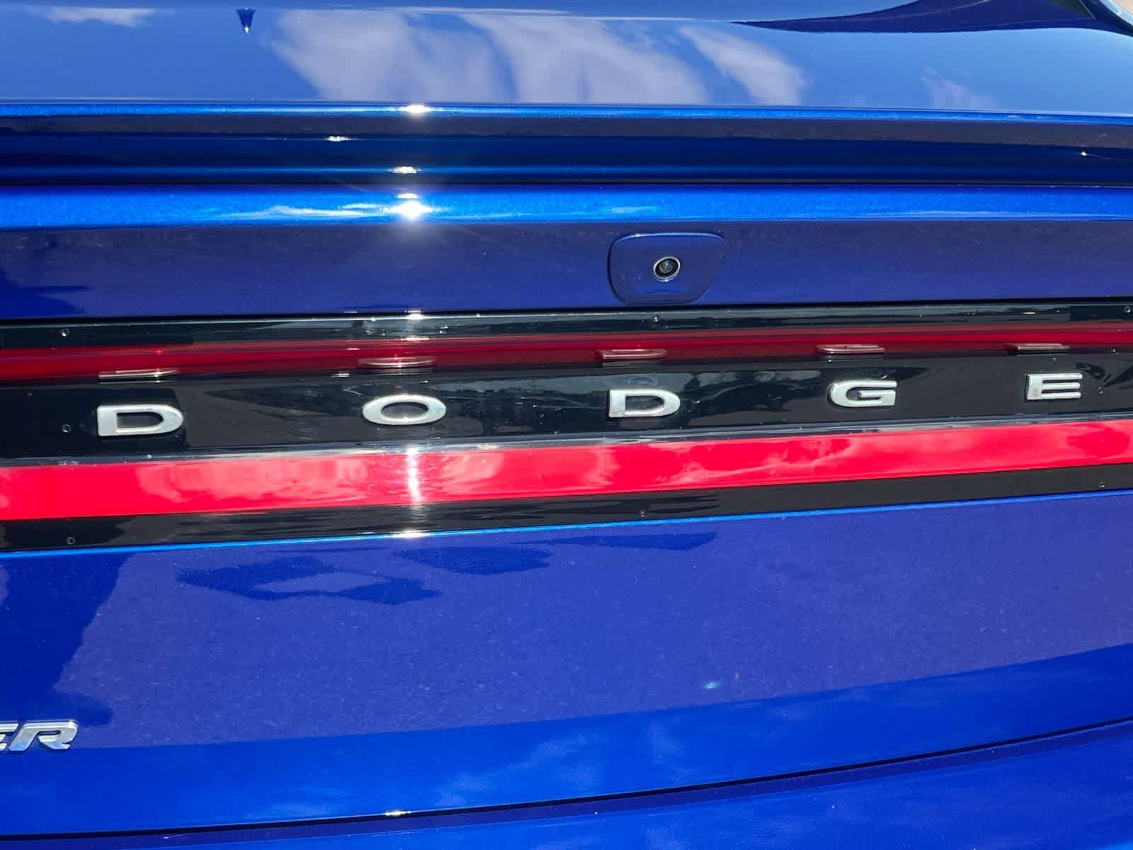 Used 2019 Dodge Charger R/T w/ Plus Group RWD image 12