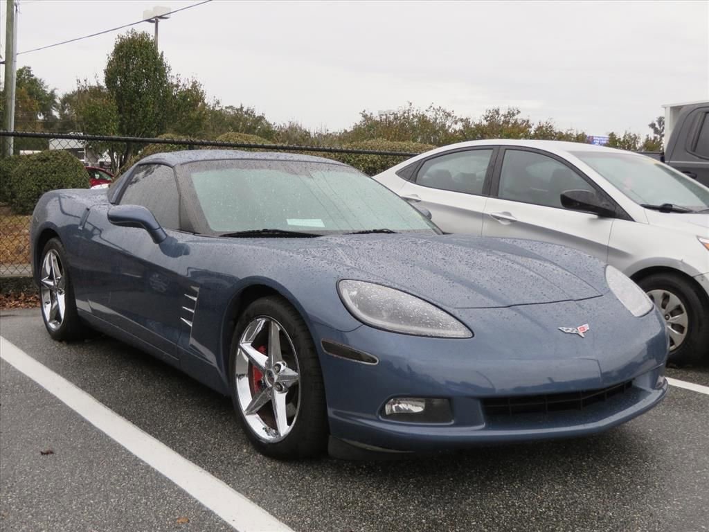 Used 2011 Chevrolet Corvette Coupe w/ 1LT
