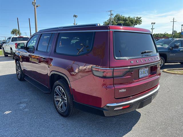 Used 2024 Jeep Wagoneer L Series II w/ Flexible Seating Group AWD/4WD image 6