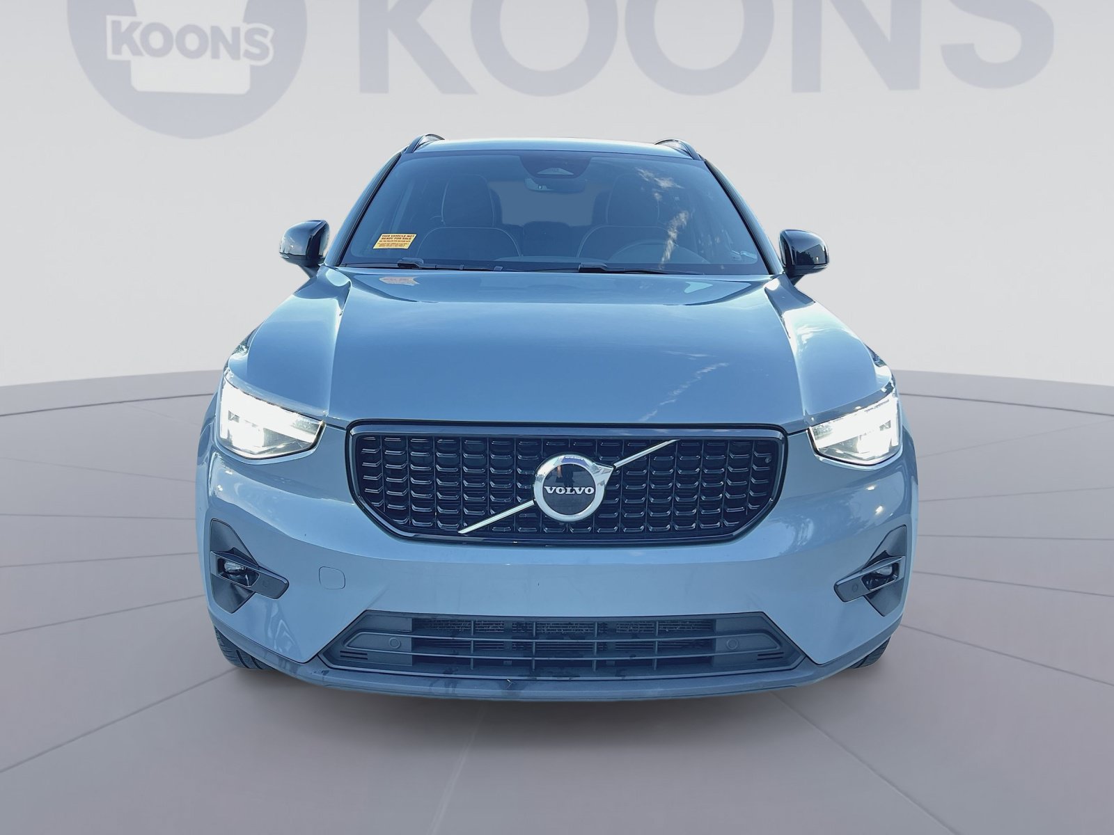 Certified 2023 Volvo XC40 B5 Plus w/ Climate Package AWD/4WD image 11
