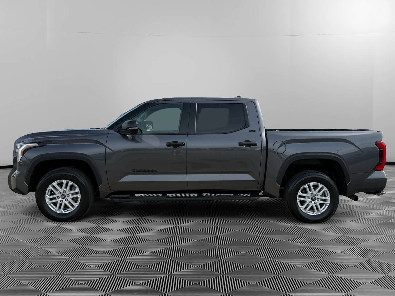 Used 2023 Toyota Tundra SR5 w/ SR5 Convenience Package image 2