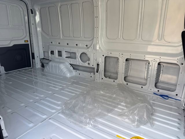 New 2026 Ford Transit 250 148 Medium Roof Extended AWD image 10