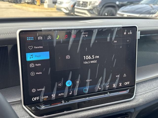 New 2026 Volkswagen Tiguan S FWD image 17
