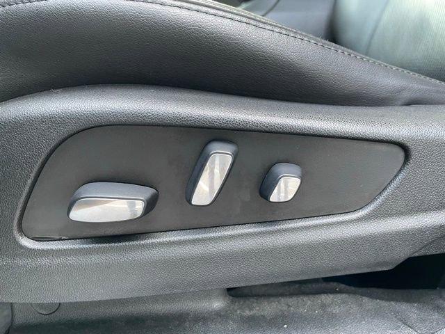 Used 2019 Cadillac XT5 Premium Luxury image 9