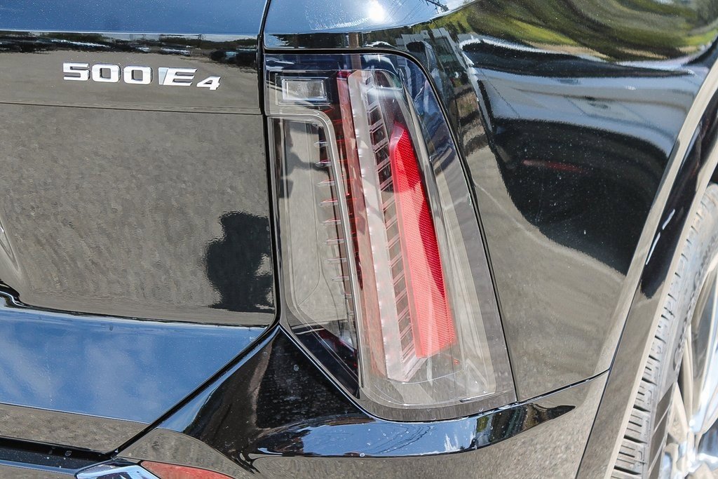 New 2025 Cadillac Optiq Sport 2 image 7