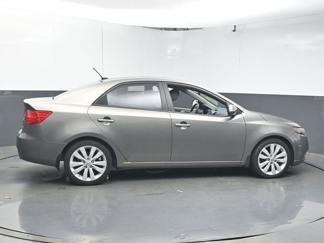 Used 2010 Kia Forte SX FWD image 8