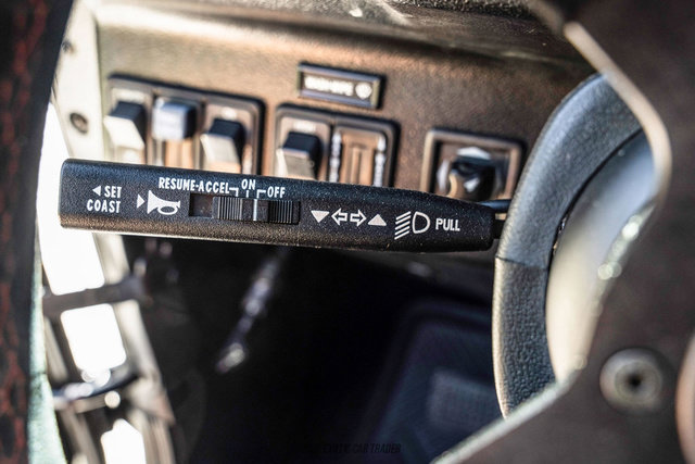 Used 1996 HUMMER H1 4-Door Open Top image 38