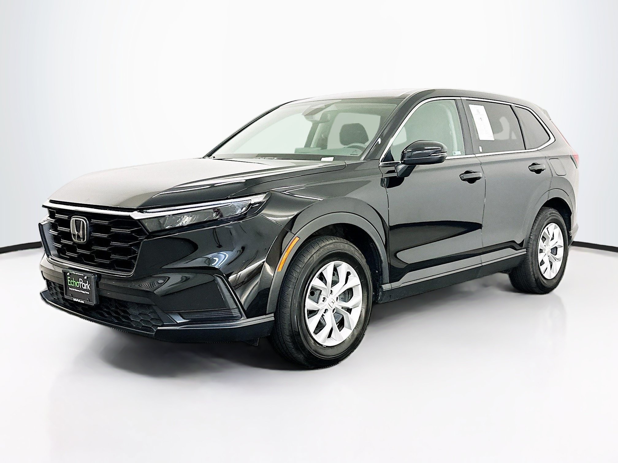 Used 2025 Honda CR-V LX image 3