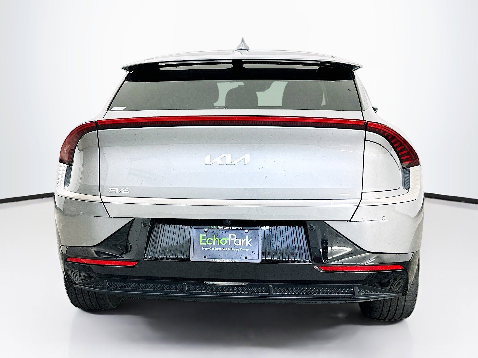 Used 2024 Kia EV6 Wind w/ Wind Technology Package AWD/4WD image 7