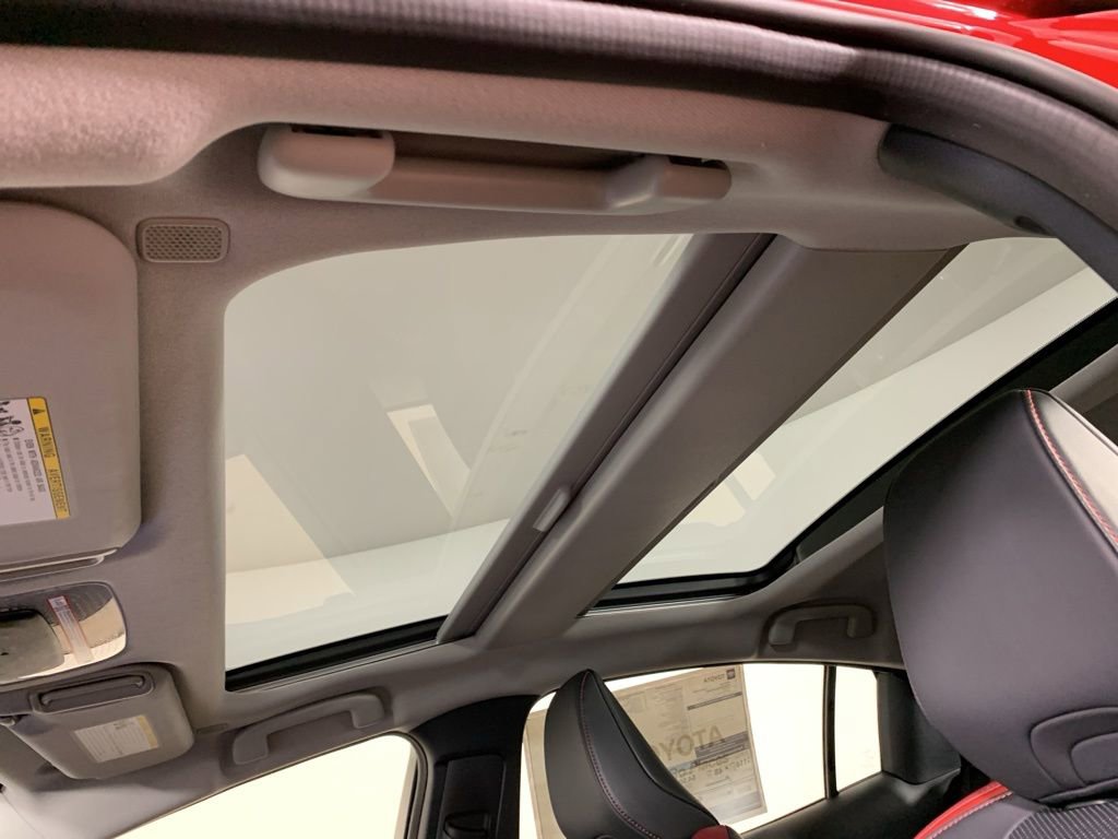 New 2026 Toyota Prius Plug-In Hybrid FWD image 27