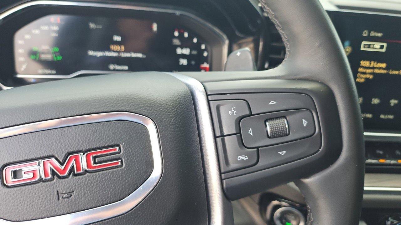 Used 2024 GMC Sierra 1500 SLT w/ SLT Premium Plus Package AWD/4WD image 19