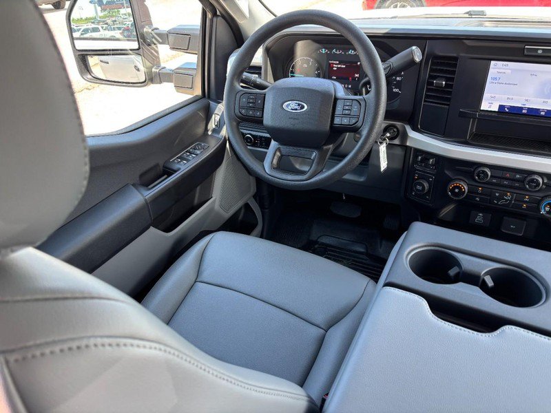 New 2026 Ford F250 XL w/ XL Chrome Package AWD/4WD image 13