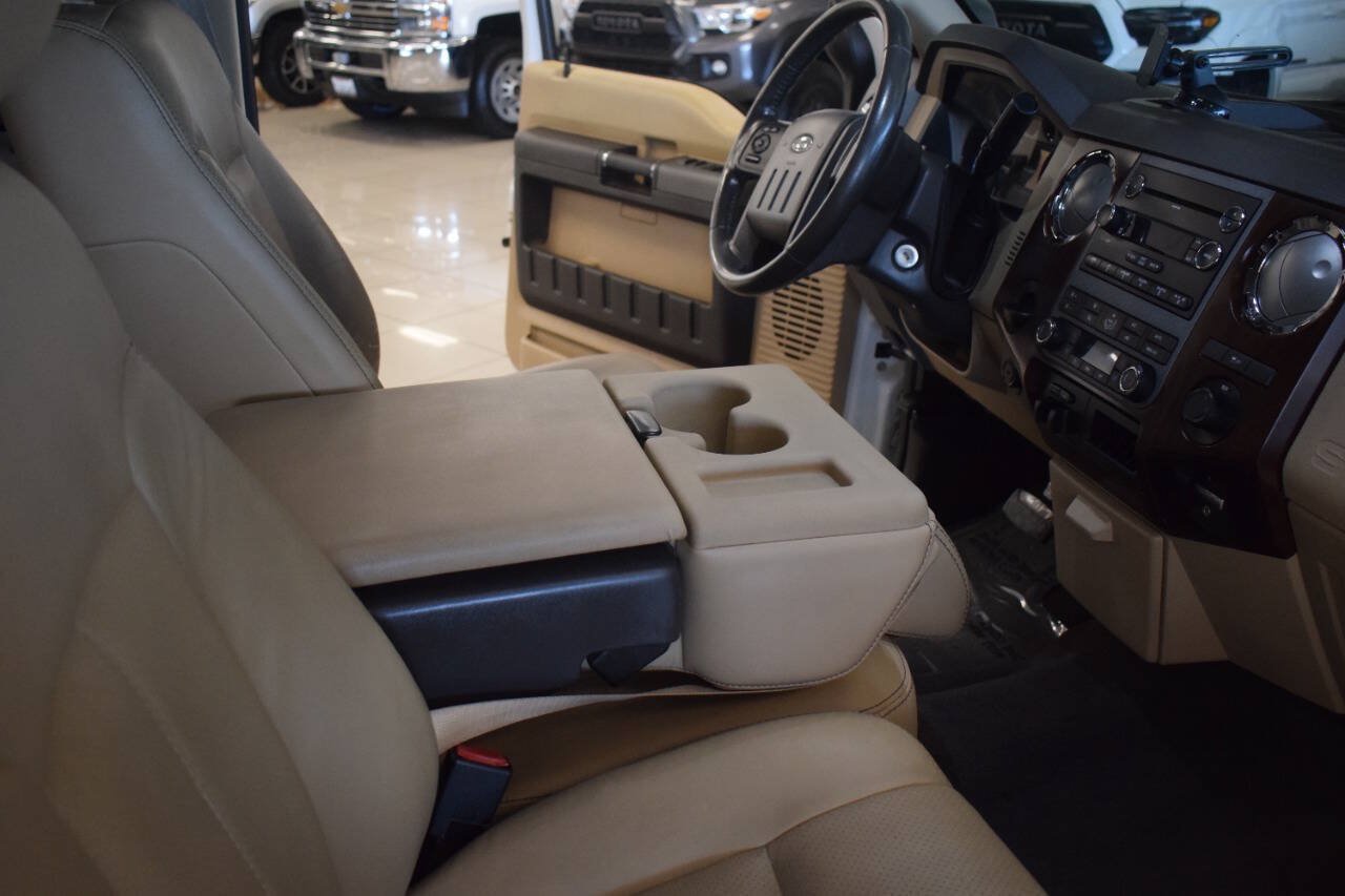 Used 2011 Ford F250 Lariat w/ Lariat Interior Pkg RWD image 48