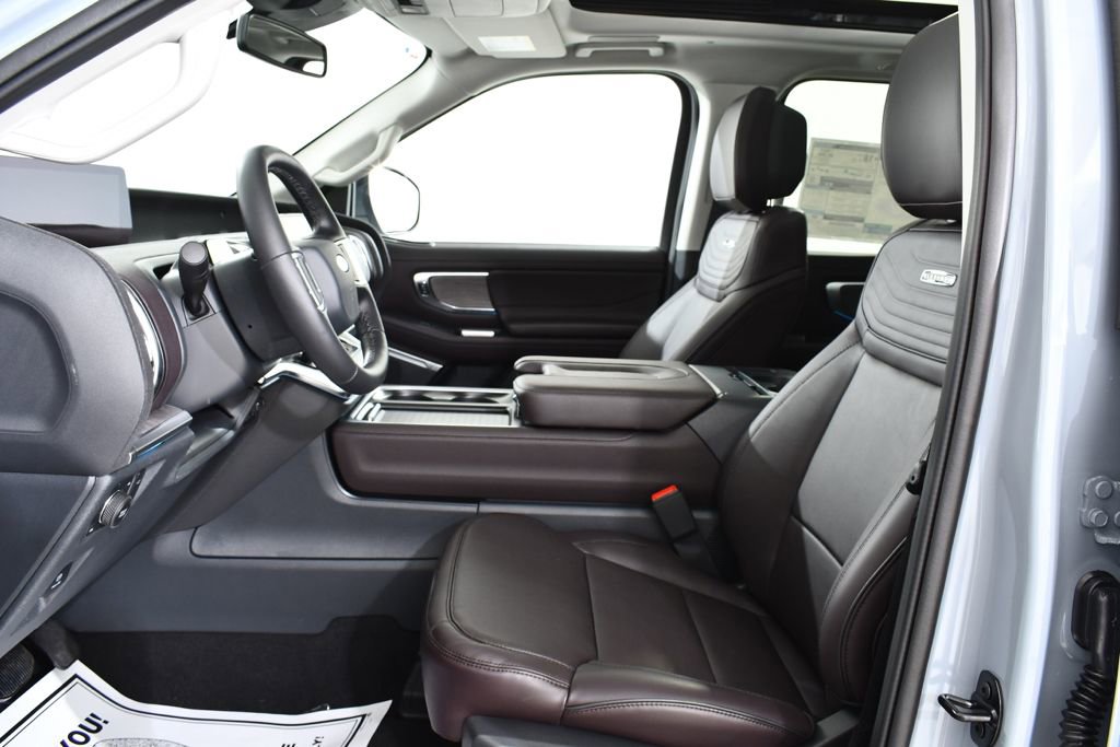 New 2026 Ford Expedition Platinum AWD/4WD image 6