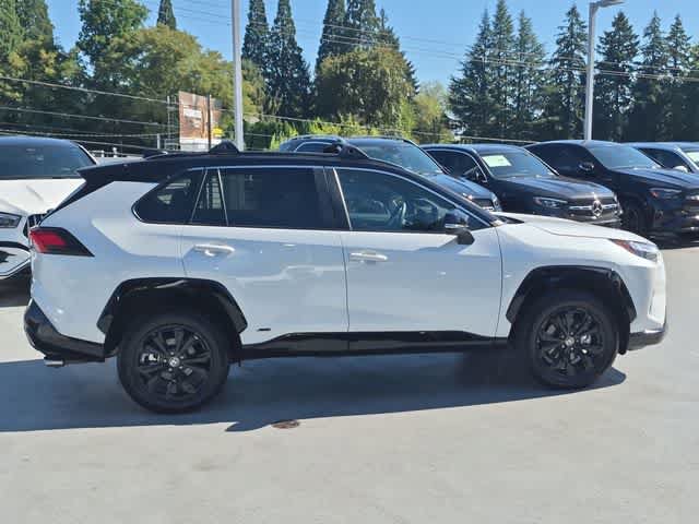Used 2023 Toyota RAV4 XSE AWD/4WD image 9