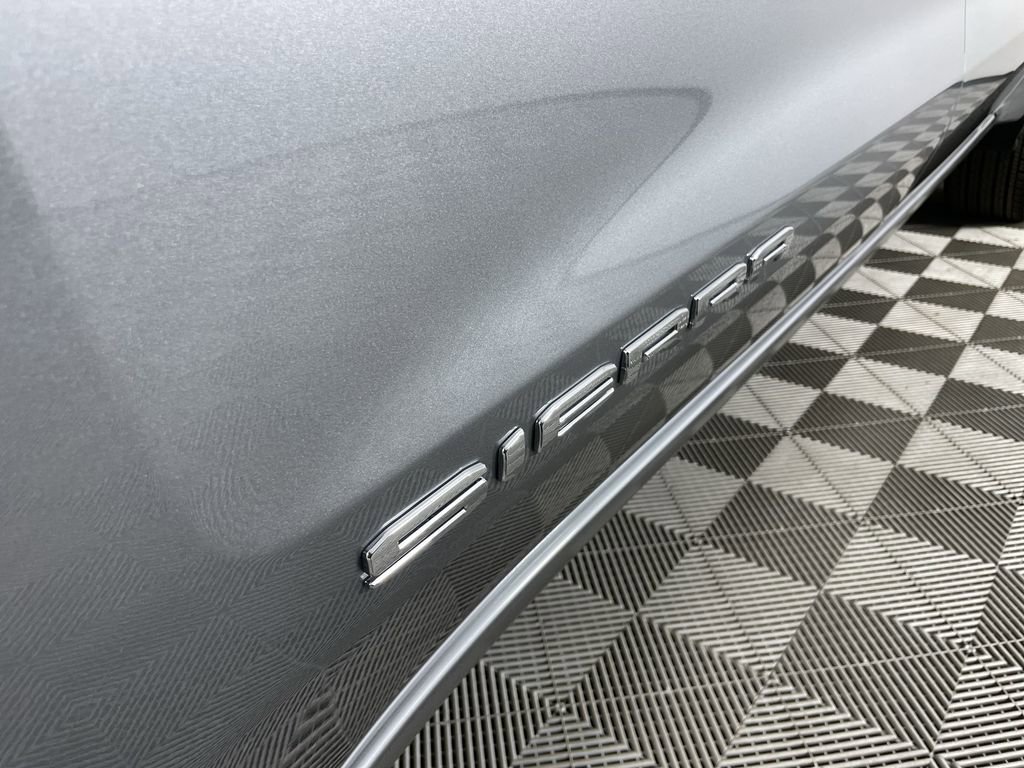 Used 2025 GMC Sierra 1500 SLT image 31