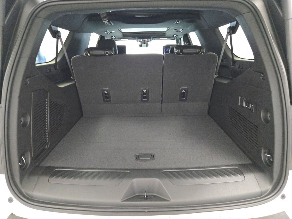 New 2026 GMC Yukon XL Elevation w/ Elevation Premium Package image 19