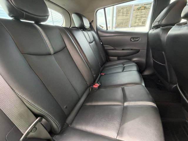 Used 2018 Nissan Leaf SL w/ SL Technology Package FWD image 17