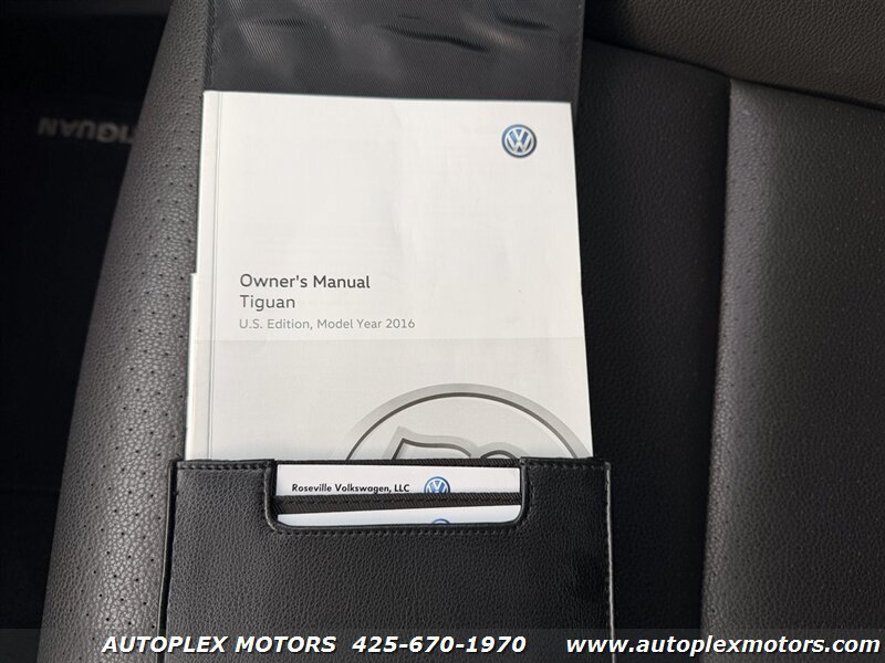Used 2016 Volkswagen Tiguan S FWD image 4