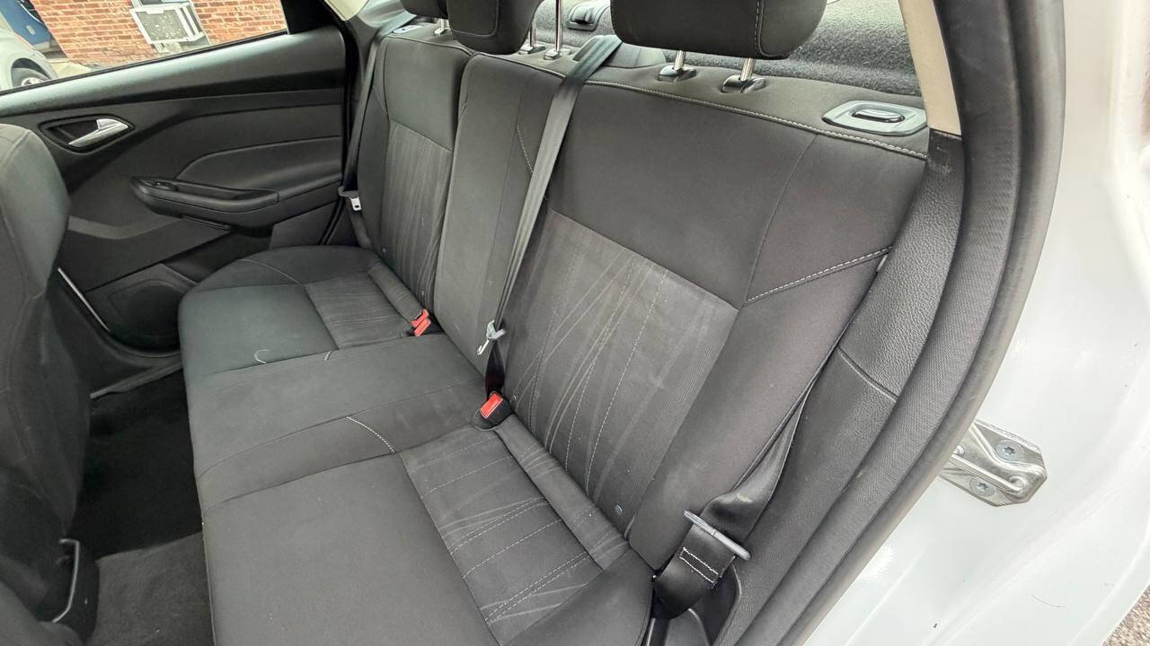 Used 2018 Ford Focus SE image 13