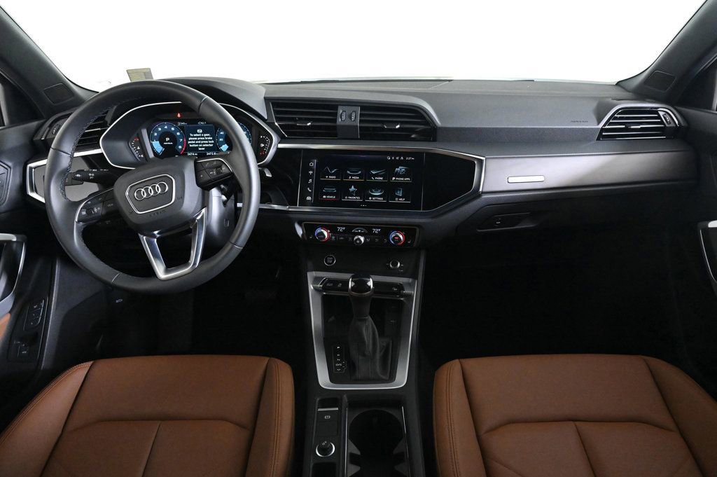 Used 2025 Audi Q3 2.0T Premium w/ Convenience Package image 9