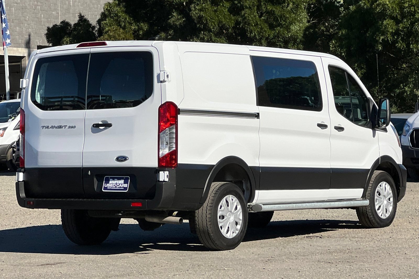Certified 2025 Ford Transit 250 Low Roof w/ Exterior Upgrade Package RWD image 4