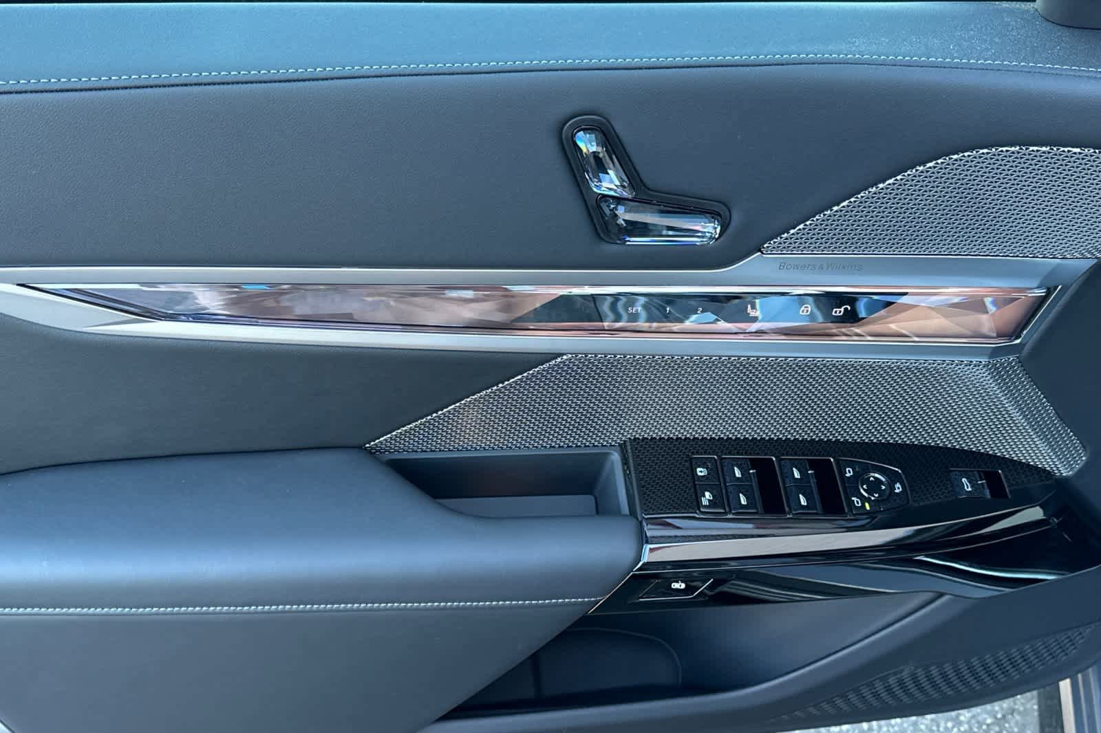 New 2025 BMW i7 eDrive50 w/ M Sport Package RWD image 13