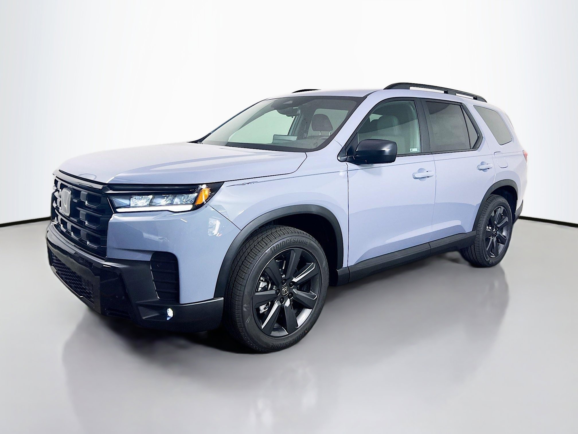 New 2026 Honda Pilot Sport image 3