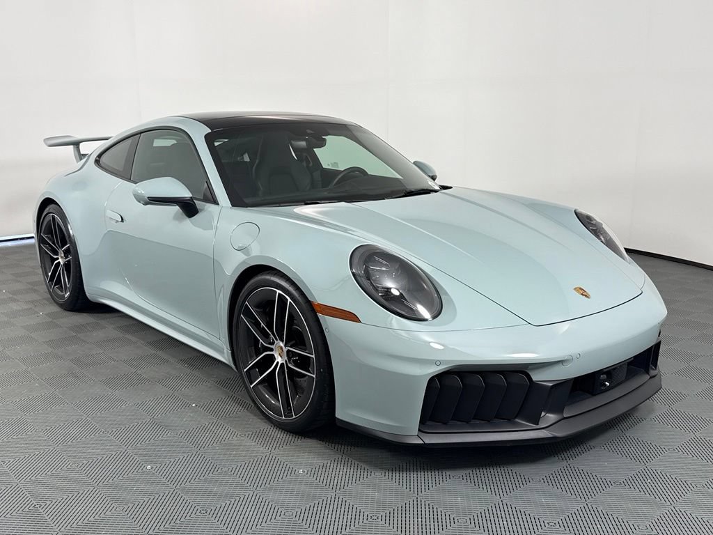 Certified 2025 Porsche 911 Carrera 4 GTS AWD/4WD image 9