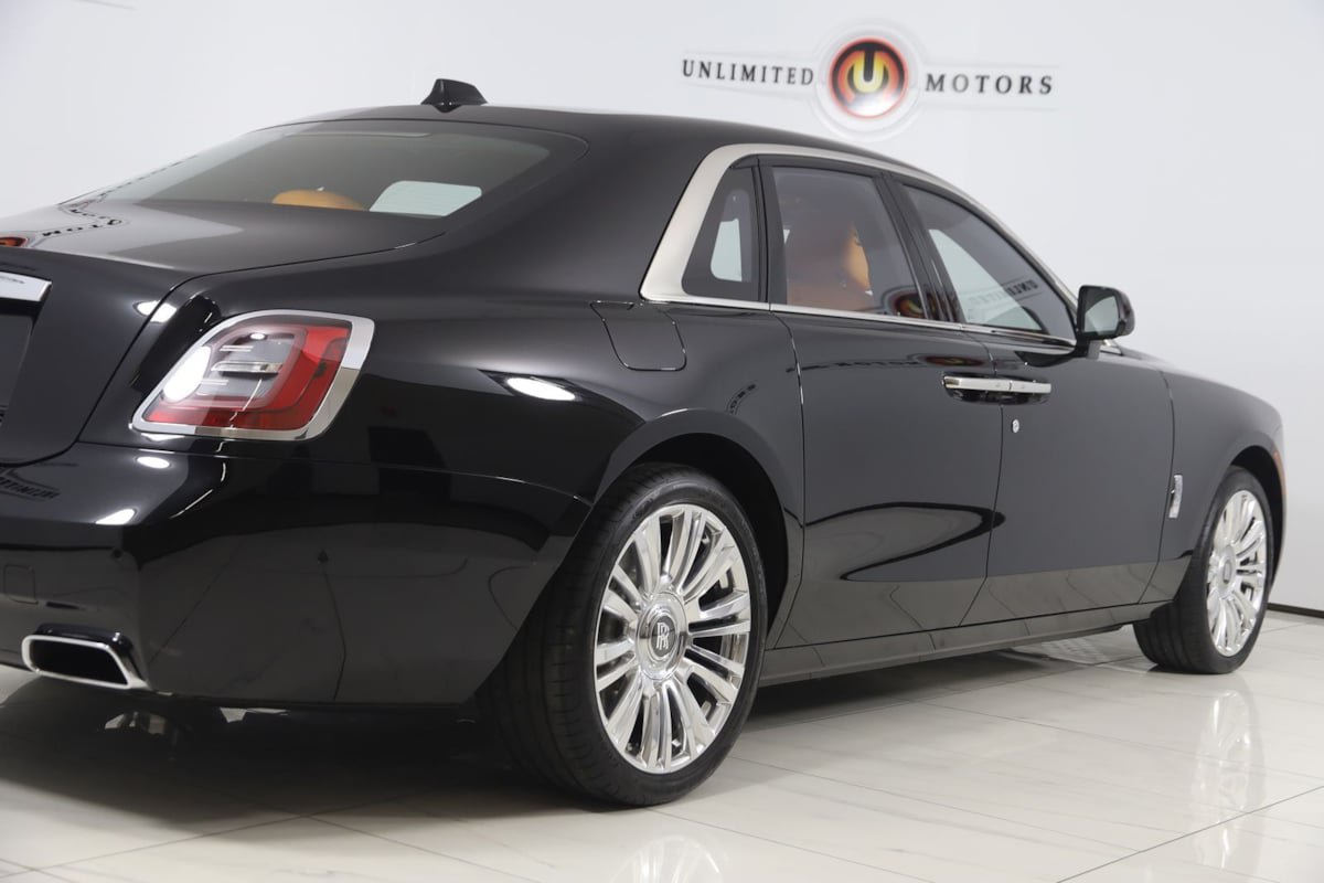 Used 2023 Rolls-Royce Ghost AWD/4WD image 70