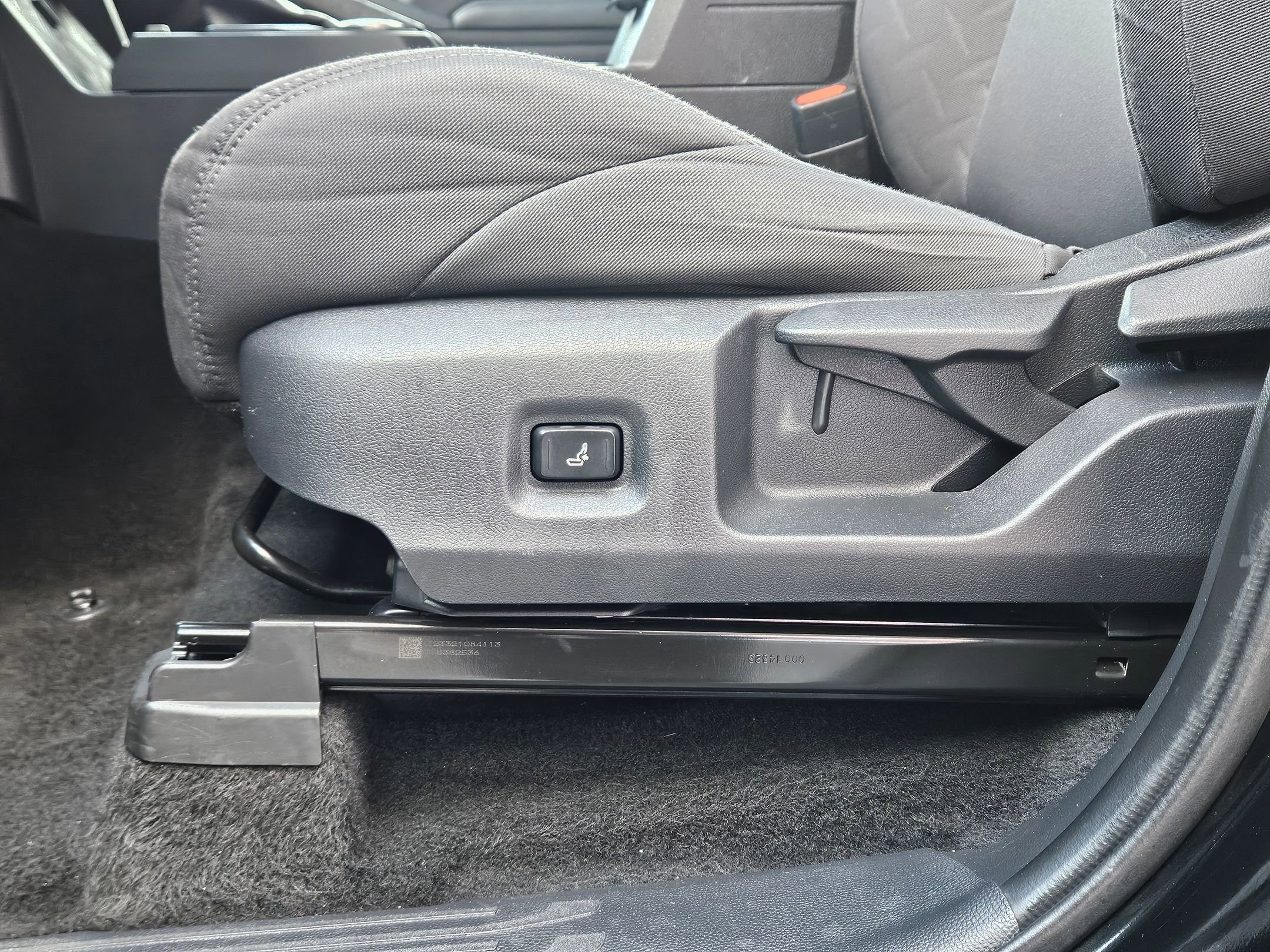 Used 2024 Toyota Tacoma SR5 image 21