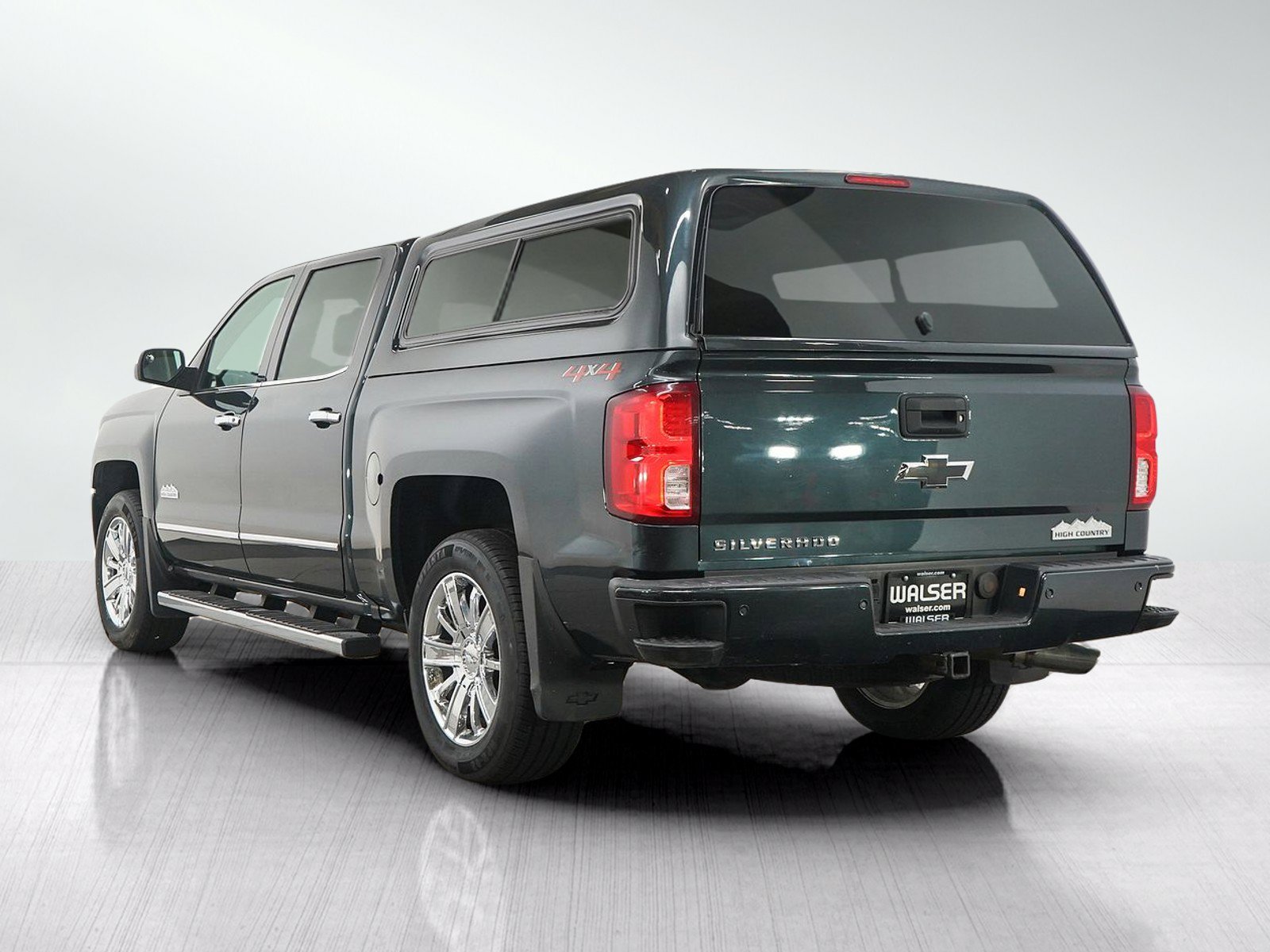 Used 2018 Chevrolet Silverado 1500 High Country AWD/4WD image 3