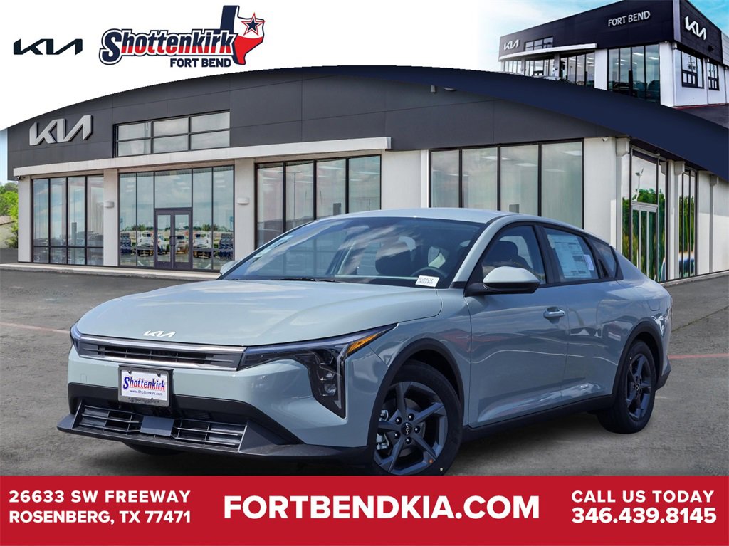 New 2025 Kia K4 LXS