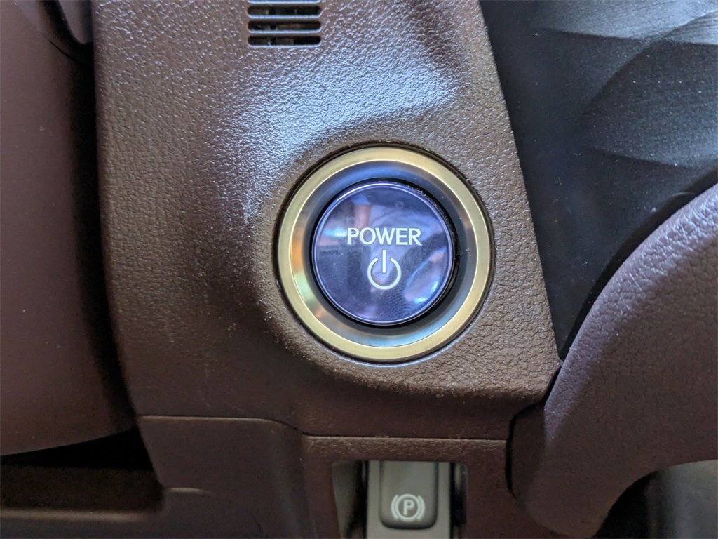 Used 2020 Lexus ES 300h w/ Premium Package image 28