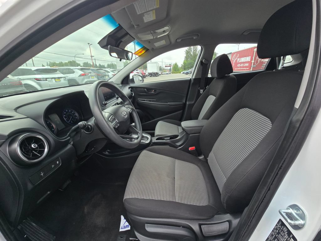 Used 2023 Hyundai Kona SE AWD/4WD image 23