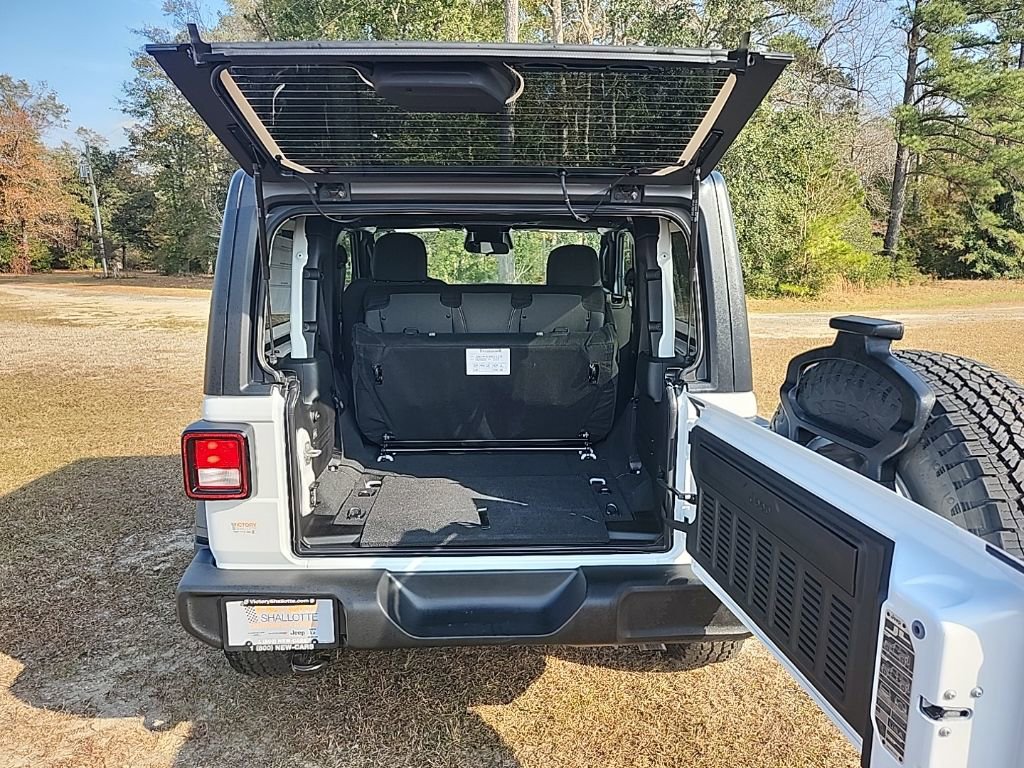 New 2026 Jeep Wrangler Sport AWD/4WD image 15