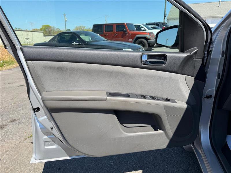 Used 2008 Nissan Sentra 2.0 S w/ Convenience Plus Pkg image 21