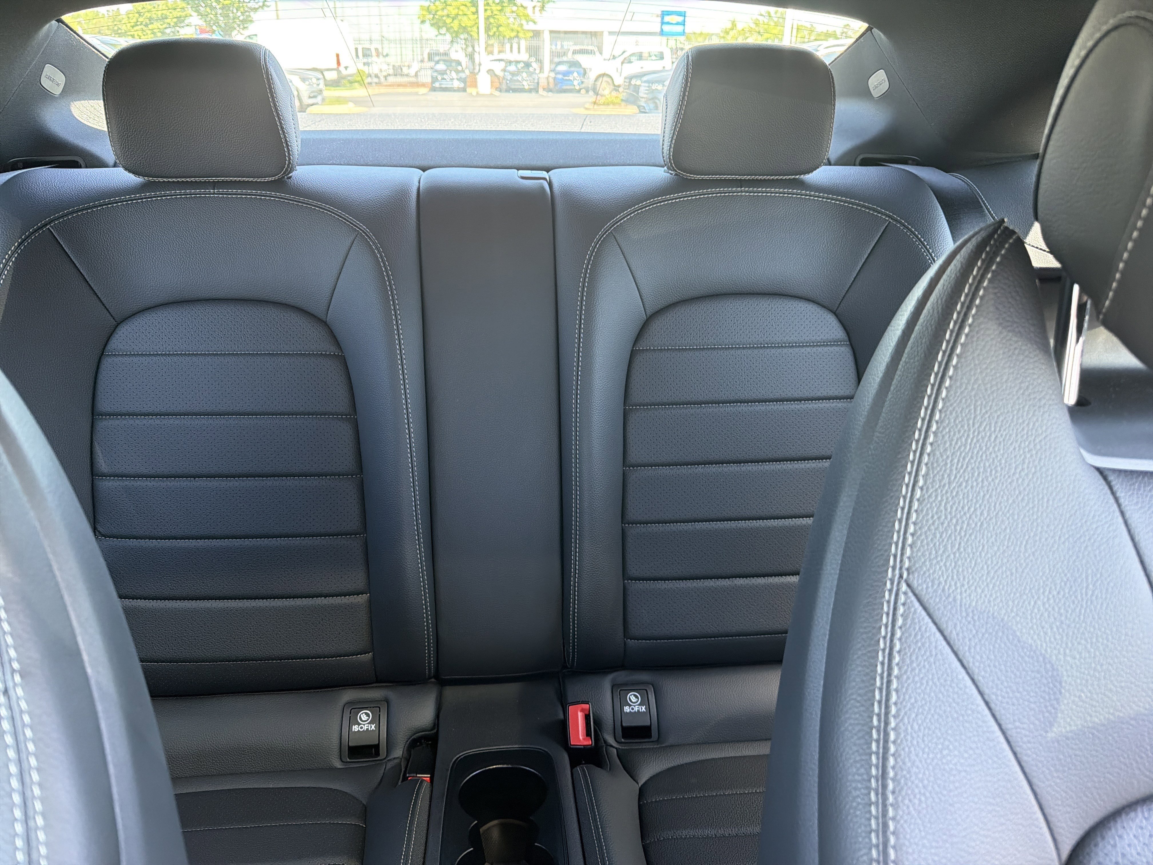 Used 2023 Mercedes-Benz C 300 4MATIC Coupe image 33