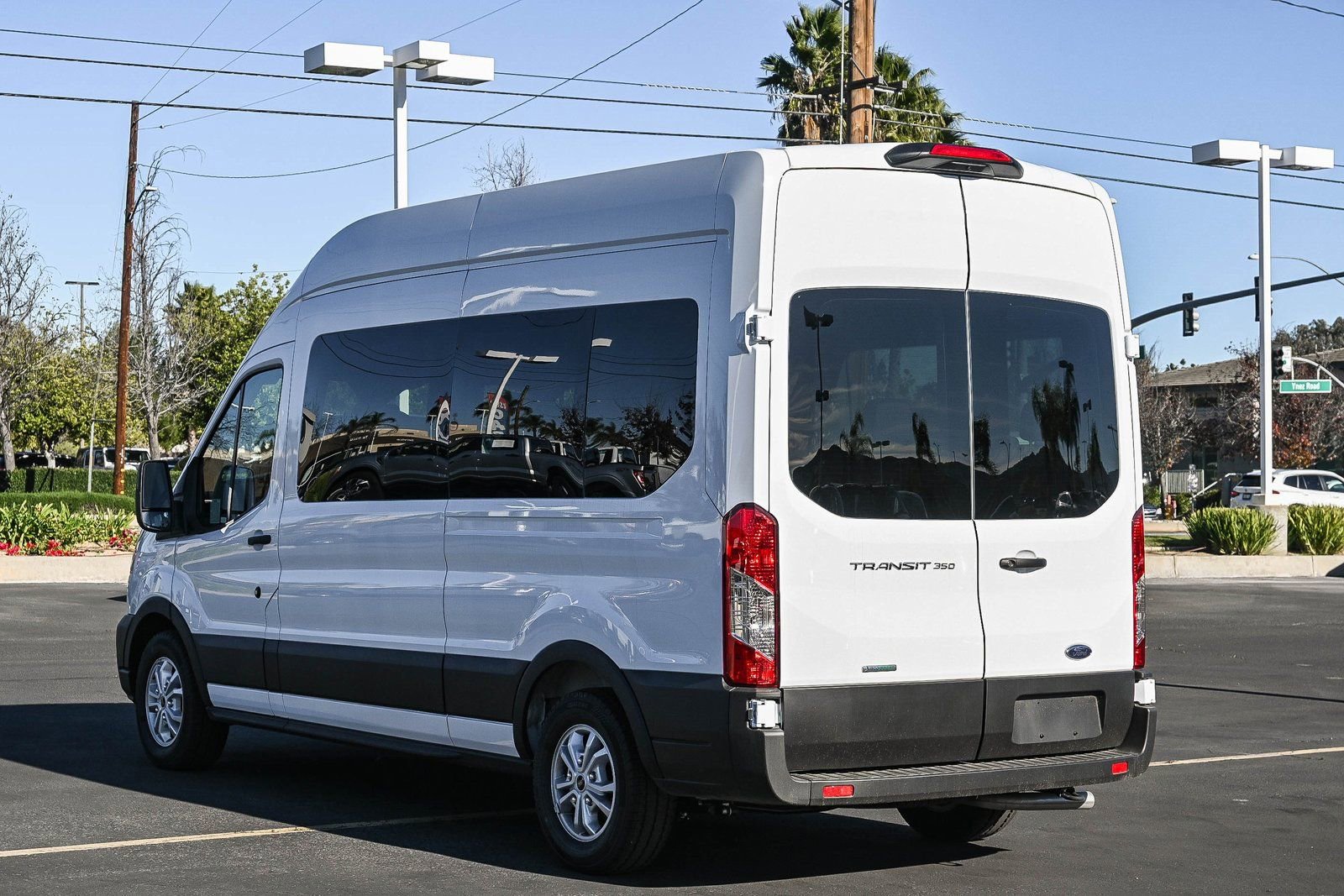 New 2025 Ford Transit 350 XL image 6
