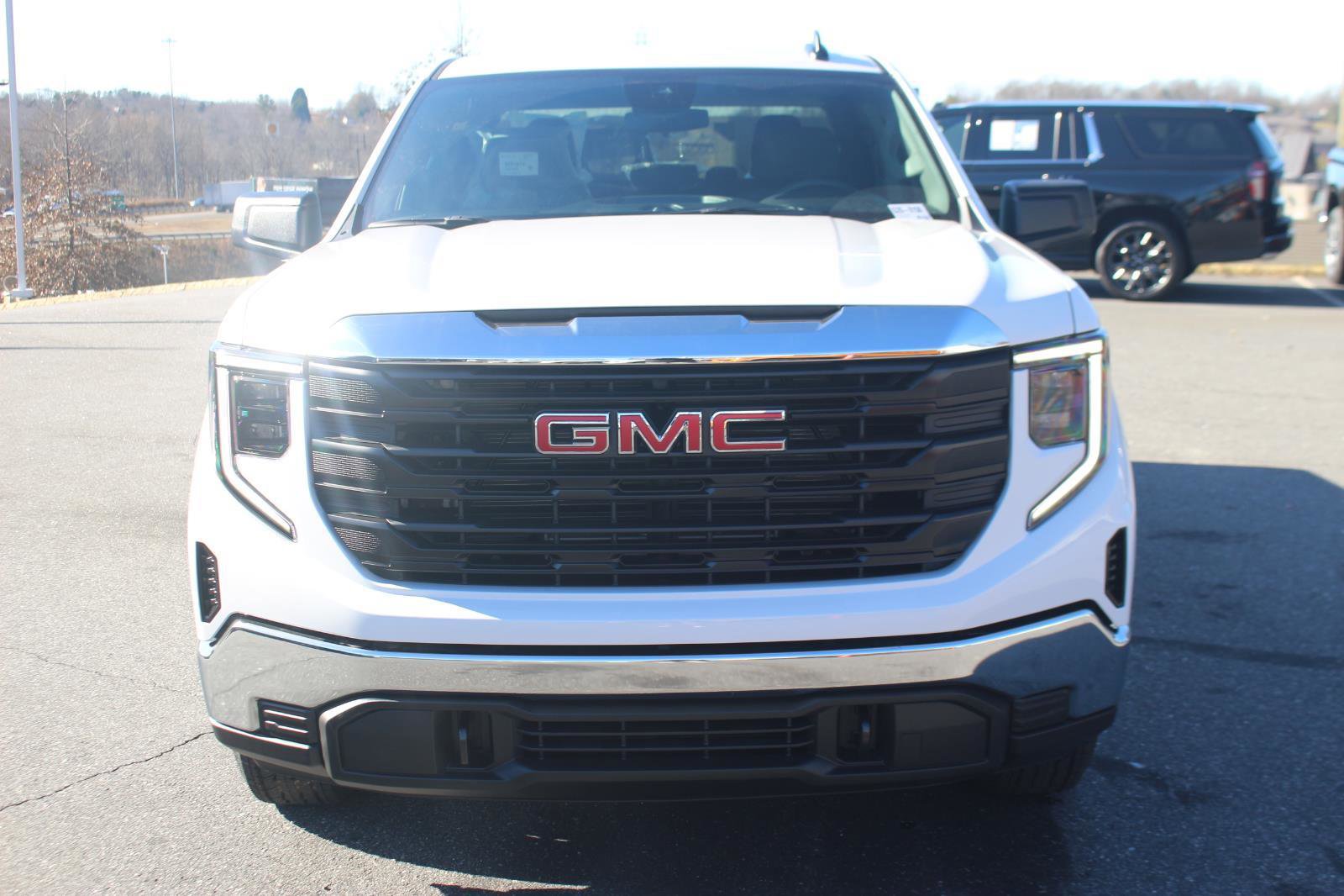 New 2026 GMC Sierra 1500 Pro w/ Pro Value Package image 2