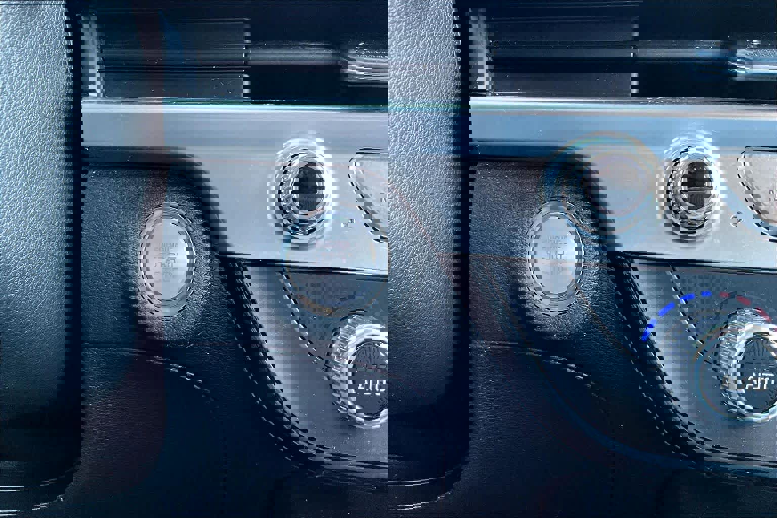 Used 2023 Kia Telluride S image 29