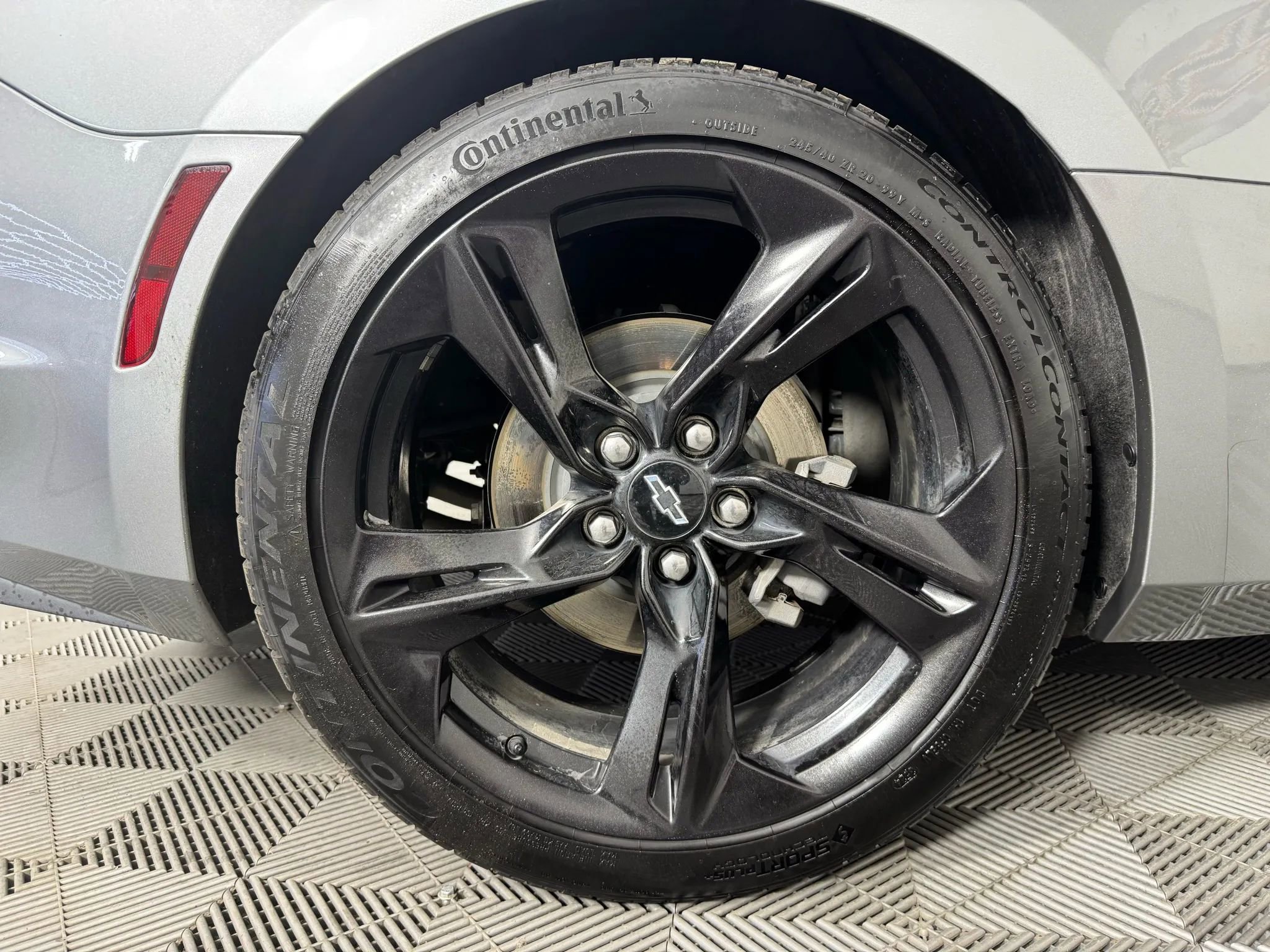 Used 2023 Chevrolet Camaro LT w/ RS Package image 39