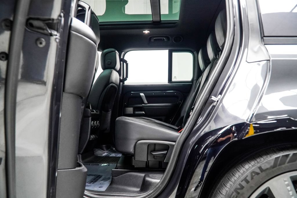 Used 2024 Land Rover Defender 130 Outbound AWD/4WD image 39