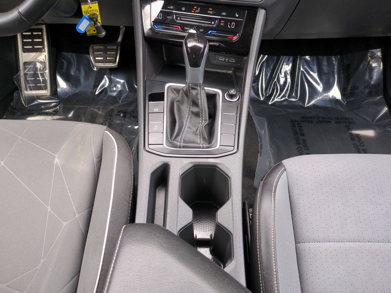 Used 2025 Volkswagen Jetta Sport FWD image 18
