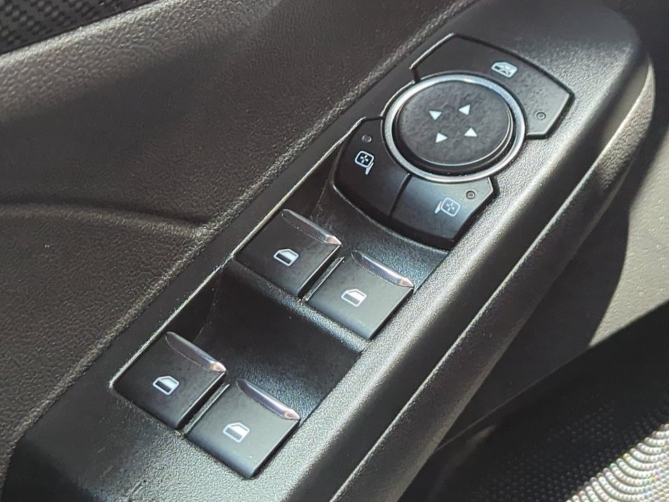 Used 2024 Ford Escape ST-Line Elite w/ Premium Technology Package AWD/4WD image 30