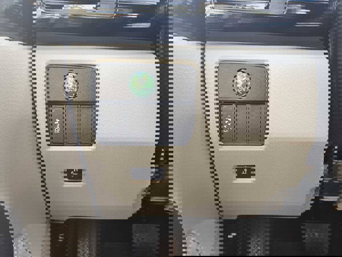 Used 2017 Honda Accord LX image 14