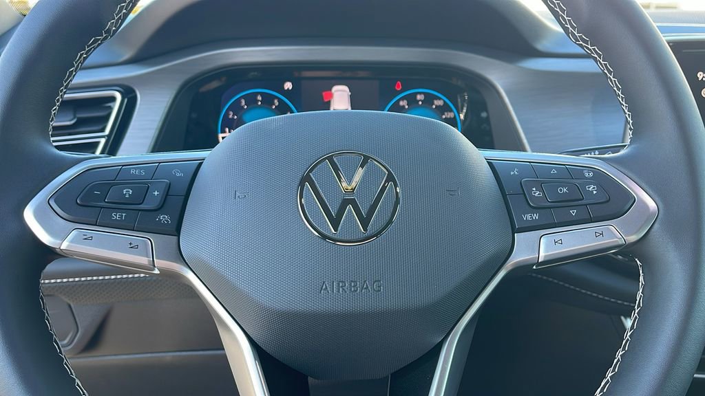 New 2026 Volkswagen Atlas Cross Sport SE FWD image 22