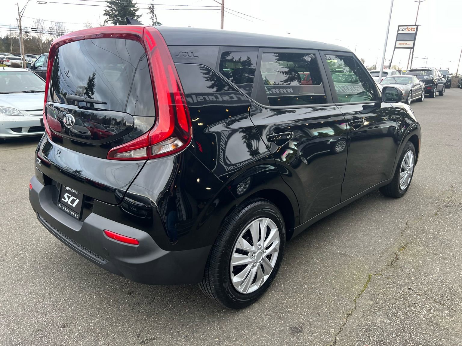 Used 2021 Kia Soul LX FWD image 5