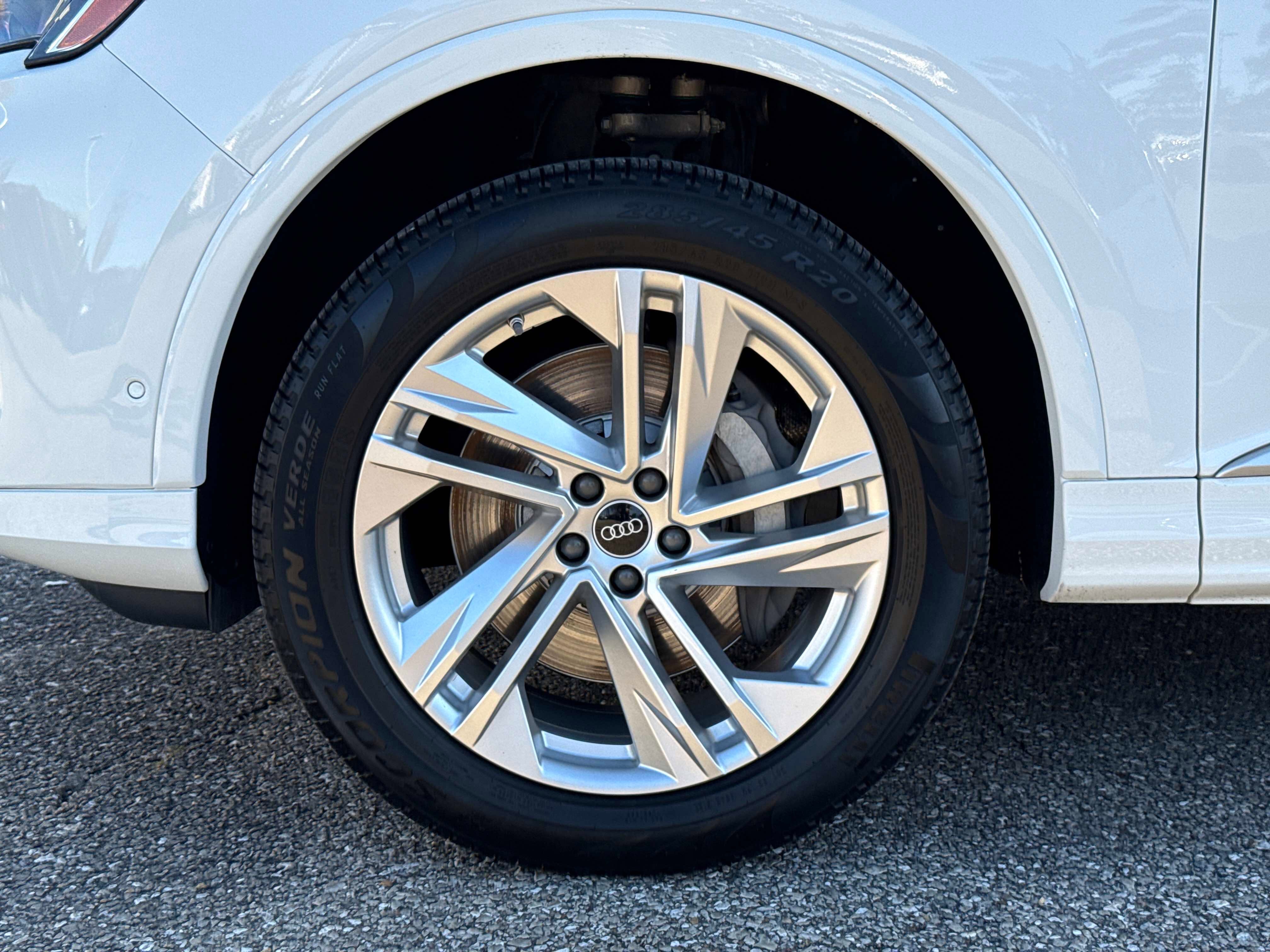 Used 2025 Audi Q7 3.0T Premium Plus image 10