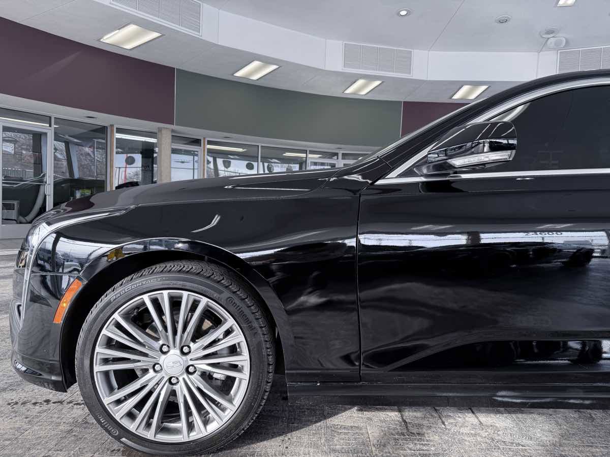 Used 2025 Cadillac CT4 Premium Luxury image 20